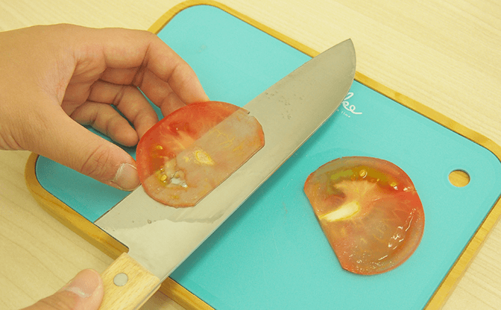 I can slice tomatoes this thin