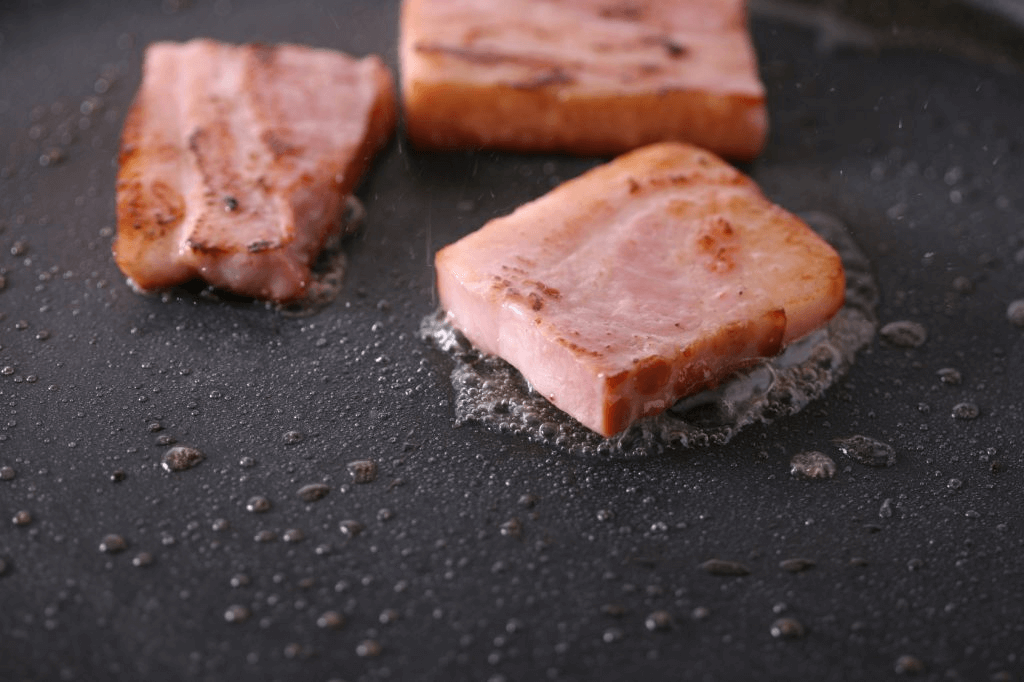 benefits of freezing bacon