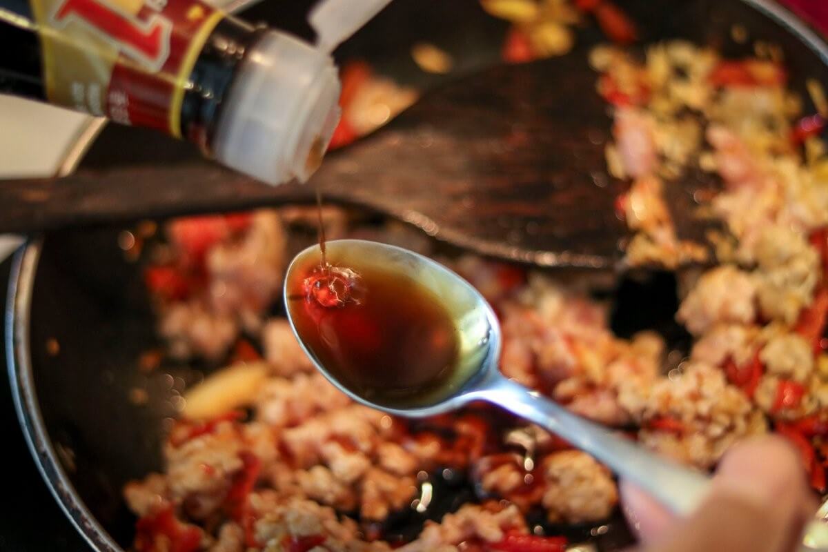 Substitutes for the Oyster Sauce: Here're 10 Alternatives